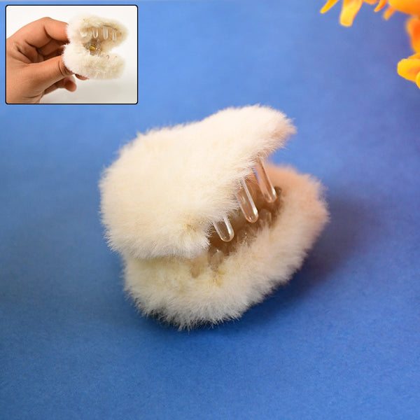 Glam Fluff Claw Clip